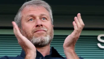 Роман Абрамович без охраны в Екатеринбурге